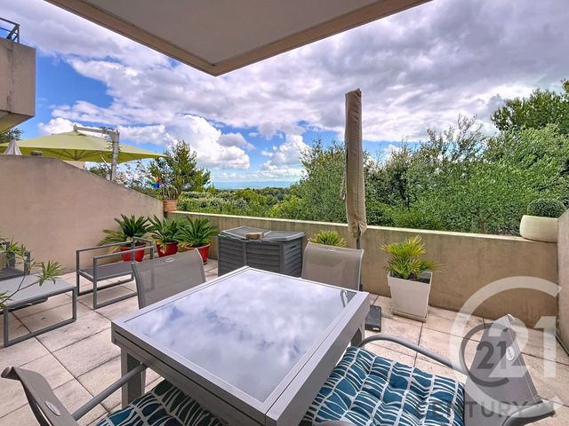 appartement - VILLENEUVE LES AVIGNON - 30