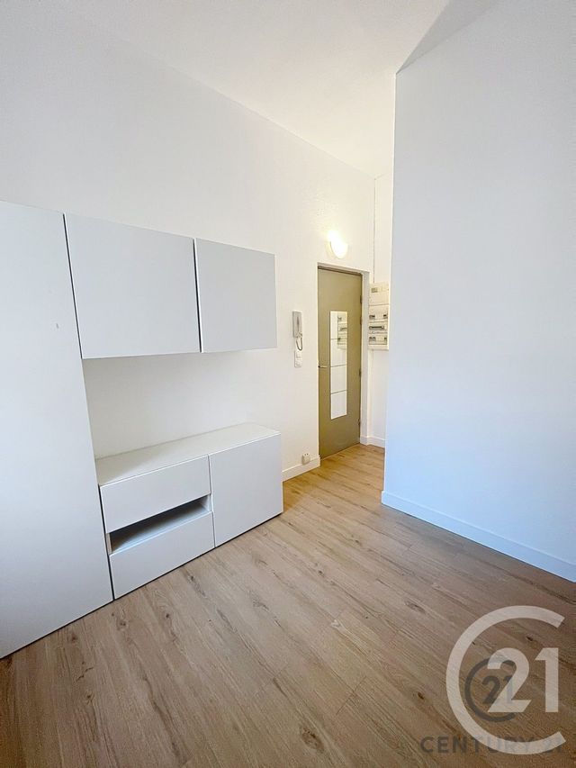Appartement T1 à louer - 1 pièce - 19.53 m2 - AVIGNON - 84 - PROVENCE-ALPES-COTE-D-AZUR - Century 21 Saint Marc Immobilier