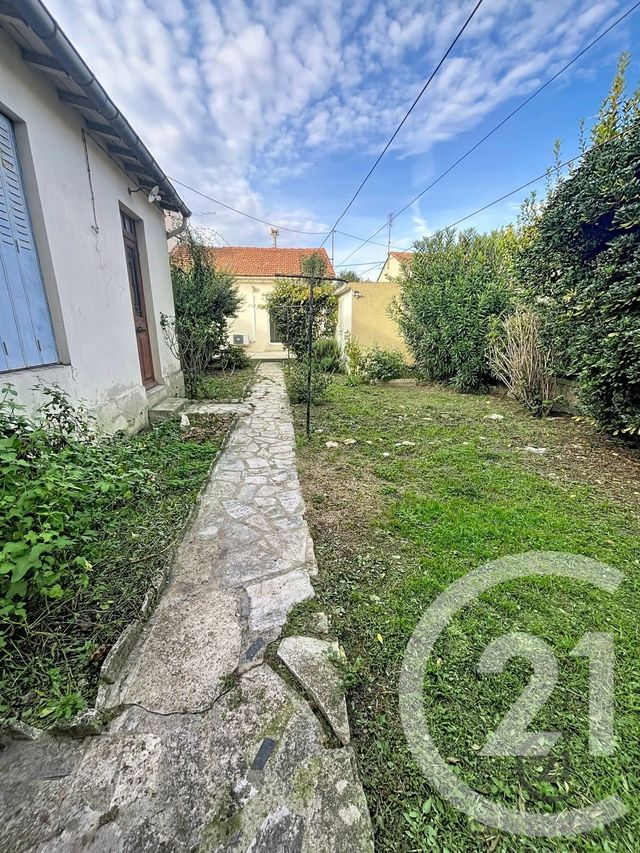 maison à louer - 3 pièces - 60.0 m2 - AVIGNON - 84 - PROVENCE-ALPES-COTE-D-AZUR - Century 21 Saint Marc Immobilier