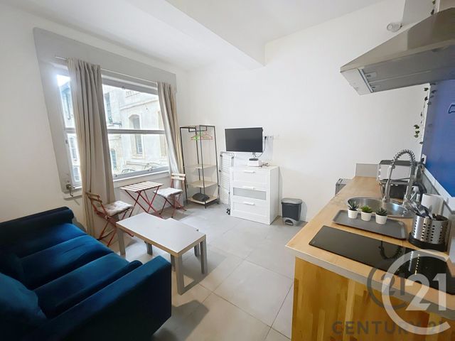 Appartement Studio à louer - 1 pièce - 20.0 m2 - AVIGNON - 84 - PROVENCE-ALPES-COTE-D-AZUR - Century 21 Saint Marc Immobilier