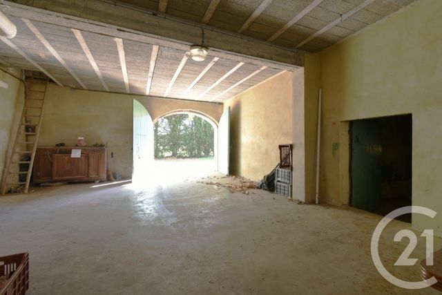 maison à vendre - 7 pièces - 162.0 m2 - CHATEAURENARD - 13 - PROVENCE-ALPES-COTE-D-AZUR - Century 21 Saint Marc Immobilier