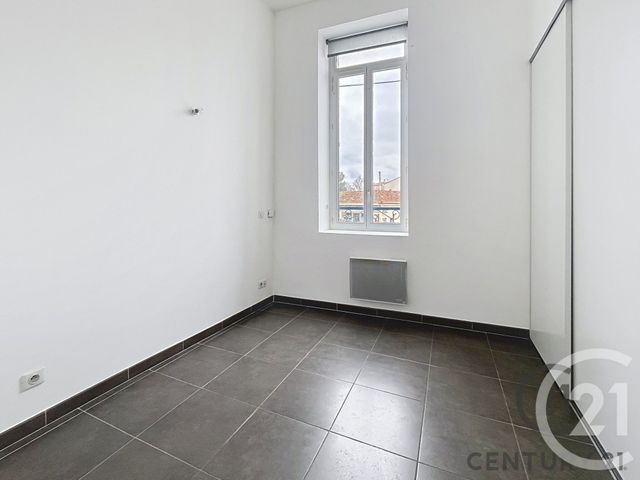 Appartement à louer - 3 pièces - 48.0 m2 - AVIGNON - 84 - PROVENCE-ALPES-COTE-D-AZUR - Century 21 Saint Marc Immobilier