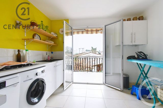 maison à vendre - 5 pièces - 137.0 m2 - LES ANGLES - 30 - LANGUEDOC-ROUSSILLON - Century 21 Saint Marc Immobilier