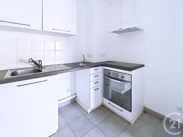 Appartement F3 à vendre - 3 pièces - 65.71 m2 - AVIGNON - 84 - PROVENCE-ALPES-COTE-D-AZUR - Century 21 Saint Marc Immobilier