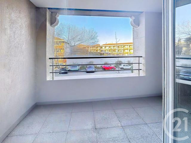 Appartement F3 à vendre - 3 pièces - 65.71 m2 - AVIGNON - 84 - PROVENCE-ALPES-COTE-D-AZUR - Century 21 Saint Marc Immobilier