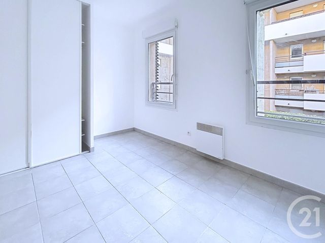 Appartement F3 à vendre - 3 pièces - 65.71 m2 - AVIGNON - 84 - PROVENCE-ALPES-COTE-D-AZUR - Century 21 Saint Marc Immobilier