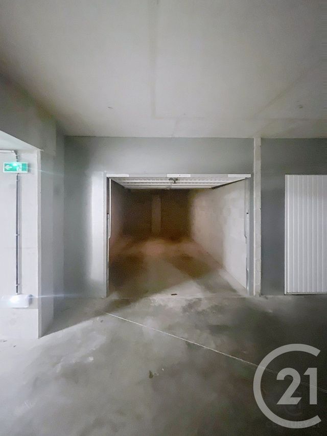 Appartement F2 à louer - 2 pièces - 45.4 m2 - AVIGNON - 84 - PROVENCE-ALPES-COTE-D-AZUR - Century 21 Saint Marc Immobilier