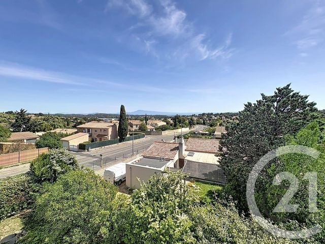 Appartement F4 à louer - 4 pièces - 71.89 m2 - VILLENEUVE LES AVIGNON - 30 - LANGUEDOC-ROUSSILLON - Century 21 Saint Marc Immobilier