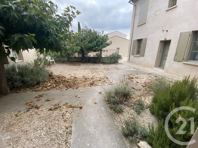 Appartement F2 à louer - 2 pièces - 41.43 m2 - VILLENEUVE LES AVIGNON - 30 - LANGUEDOC-ROUSSILLON - Century 21 Saint Marc Immobilier