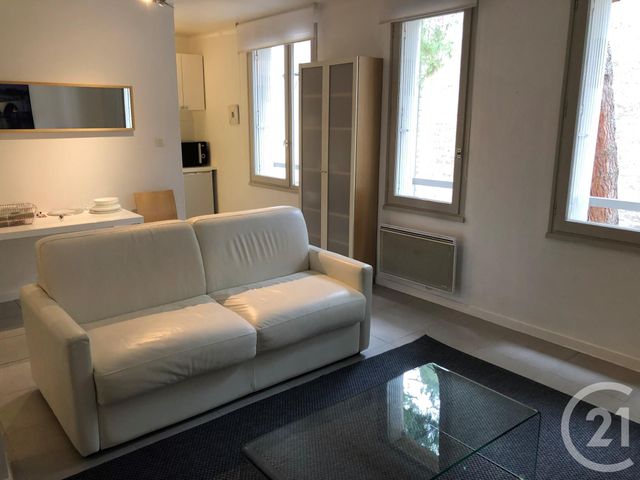 Appartement F1 à louer AVIGNON