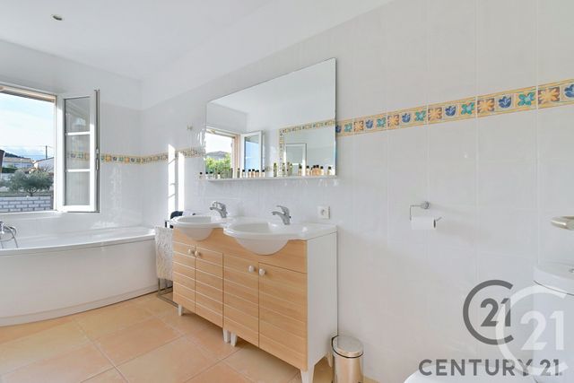 maison à vendre - 5 pièces - 160.0 m2 - ST LAURENT DES ARBRES - 30 - LANGUEDOC-ROUSSILLON - Century 21 Saint Marc Immobilier