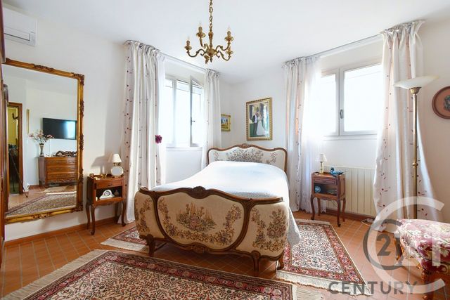 maison à vendre - 9 pièces - 245.0 m2 - ROCHEFORT DU GARD - 30 - LANGUEDOC-ROUSSILLON - Century 21 Saint Marc Immobilier