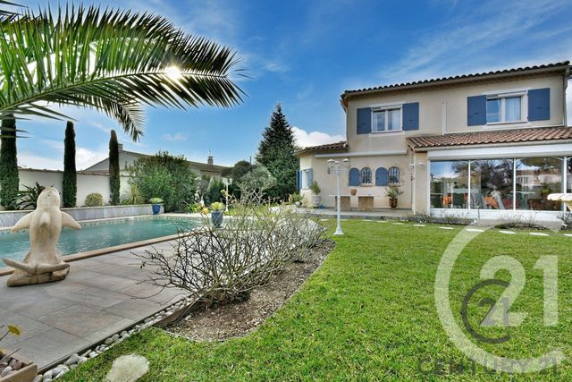 maison à vendre - 9 pièces - 245.0 m2 - ROCHEFORT DU GARD - 30 - LANGUEDOC-ROUSSILLON - Century 21 Saint Marc Immobilier