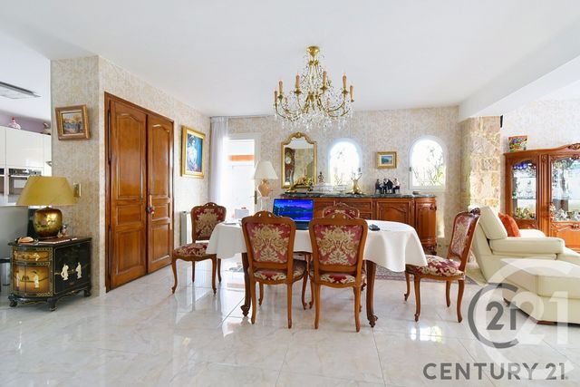 maison à vendre - 9 pièces - 245.0 m2 - ROCHEFORT DU GARD - 30 - LANGUEDOC-ROUSSILLON - Century 21 Saint Marc Immobilier