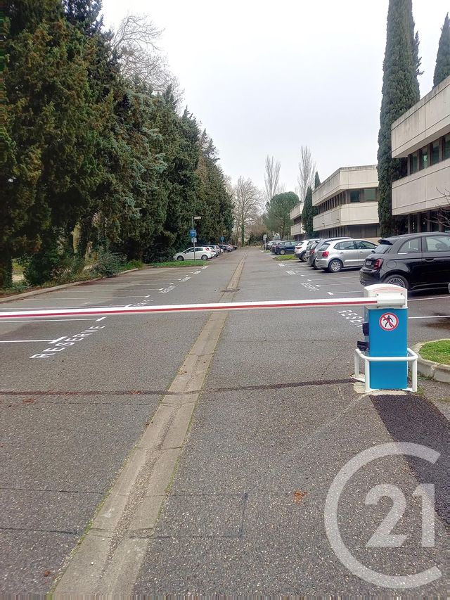 Appartement à louer - 10 pièces - 272.0 m2 - AVIGNON - 84 - PROVENCE-ALPES-COTE-D-AZUR - Century 21 Saint Marc Immobilier