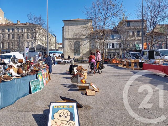 Appartement à louer - 3 pièces - 64.52 m2 - AVIGNON - 84 - PROVENCE-ALPES-COTE-D-AZUR - Century 21 Saint Marc Immobilier