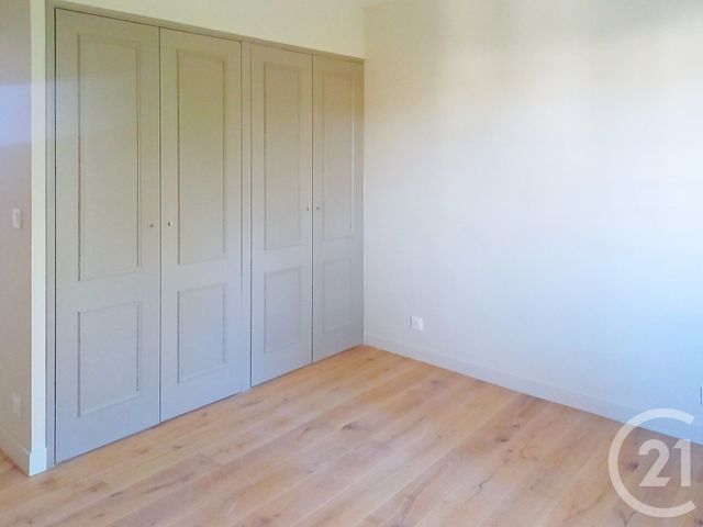 Appartement F2 bis à louer - 3 pièces - 64.52 m2 - AVIGNON - 84 - PROVENCE-ALPES-COTE-D-AZUR - Century 21 Saint Marc Immobilier