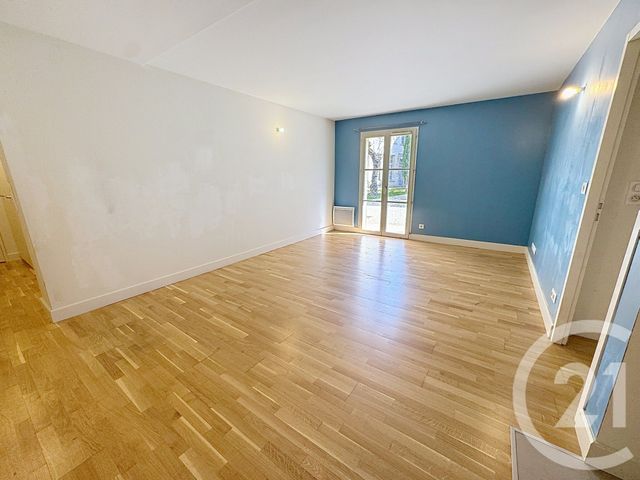 Appartement F3 à vendre - 3 pièces - 70.04 m2 - VILLENEUVE LES AVIGNON - 30 - LANGUEDOC-ROUSSILLON - Century 21 Saint Marc Immobilier