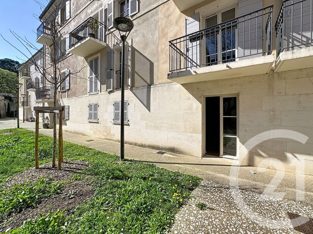 Appartement F3 à vendre - 3 pièces - 70.04 m2 - VILLENEUVE LES AVIGNON - 30 - LANGUEDOC-ROUSSILLON - Century 21 Saint Marc Immobilier