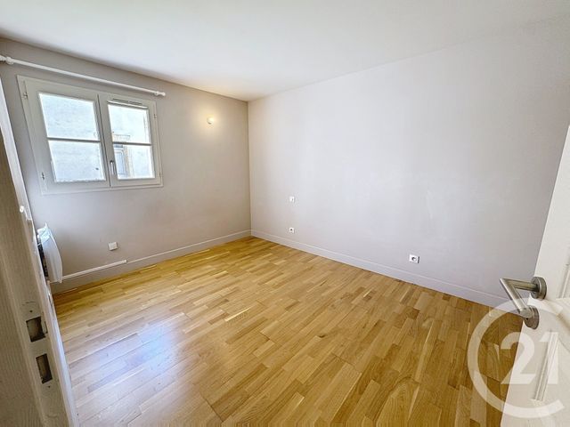Appartement F3 à vendre - 3 pièces - 70.04 m2 - VILLENEUVE LES AVIGNON - 30 - LANGUEDOC-ROUSSILLON - Century 21 Saint Marc Immobilier