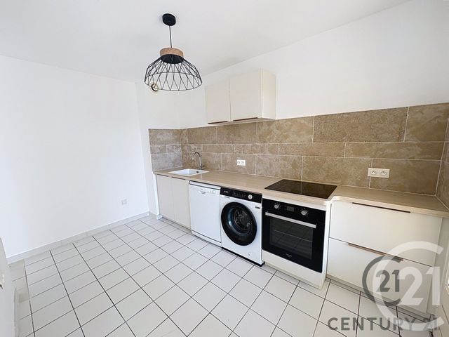 Appartement F2 à louer - 2 pièces - 49.3 m2 - LES ANGLES - 30 - LANGUEDOC-ROUSSILLON - Century 21 Saint Marc Immobilier
