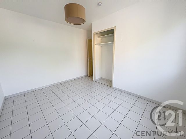 Appartement F2 à louer - 2 pièces - 49.3 m2 - LES ANGLES - 30 - LANGUEDOC-ROUSSILLON - Century 21 Saint Marc Immobilier