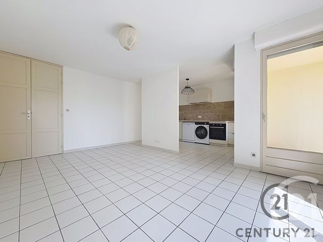 Appartement F2 à louer LES ANGLES