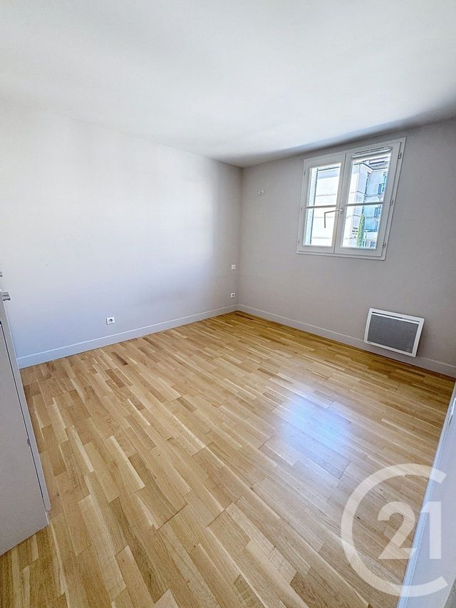 Appartement F2 à vendre - 2 pièces - 48.2 m2 - VILLENEUVE LES AVIGNON - 30 - LANGUEDOC-ROUSSILLON - Century 21 Saint Marc Immobilier