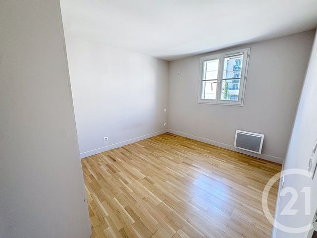 Appartement F2 à vendre - 2 pièces - 48.2 m2 - VILLENEUVE LES AVIGNON - 30 - LANGUEDOC-ROUSSILLON - Century 21 Saint Marc Immobilier