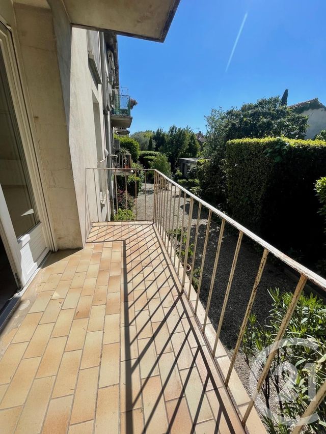 Appartement F3 à louer - 3 pièces - 73.85 m2 - AVIGNON - 84 - PROVENCE-ALPES-COTE-D-AZUR - Century 21 Saint Marc Immobilier