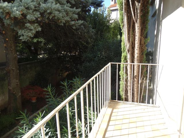 Appartement F3 à louer - 3 pièces - 73.85 m2 - AVIGNON - 84 - PROVENCE-ALPES-COTE-D-AZUR - Century 21 Saint Marc Immobilier
