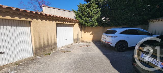 Appartement F3 à vendre - 3 pièces - 90.96 m2 - VILLENEUVE LES AVIGNON - 30 - LANGUEDOC-ROUSSILLON - Century 21 Saint Marc Immobilier