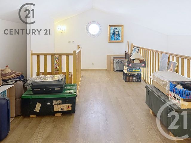 Appartement Duplex à vendre - 3 pièces - 82.35 m2 - AVIGNON - 84 - PROVENCE-ALPES-COTE-D-AZUR - Century 21 Saint Marc Immobilier