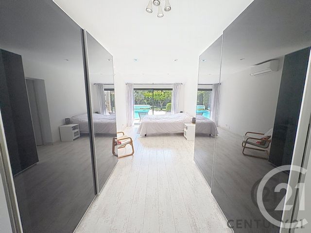 maison à louer - 6 pièces - 166.0 m2 - VILLENEUVE LES AVIGNON - 30 - LANGUEDOC-ROUSSILLON - Century 21 Saint Marc Immobilier
