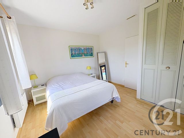 maison à louer - 6 pièces - 166.0 m2 - VILLENEUVE LES AVIGNON - 30 - LANGUEDOC-ROUSSILLON - Century 21 Saint Marc Immobilier