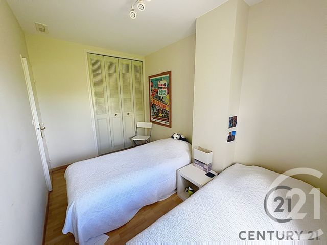 maison à louer - 6 pièces - 166.0 m2 - VILLENEUVE LES AVIGNON - 30 - LANGUEDOC-ROUSSILLON - Century 21 Saint Marc Immobilier