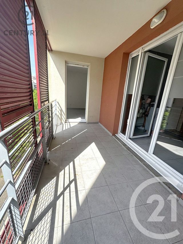 Appartement F2 à vendre - 2 pièces - 39.68 m2 - AVIGNON - 84 - PROVENCE-ALPES-COTE-D-AZUR - Century 21 Saint Marc Immobilier