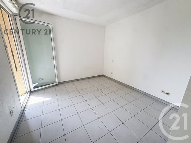 Appartement F2 à vendre - 2 pièces - 39.68 m2 - AVIGNON - 84 - PROVENCE-ALPES-COTE-D-AZUR - Century 21 Saint Marc Immobilier