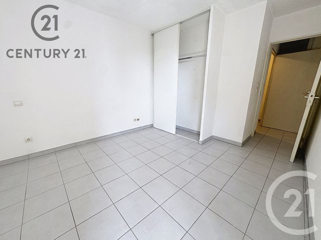 Appartement F2 à vendre - 2 pièces - 39.68 m2 - AVIGNON - 84 - PROVENCE-ALPES-COTE-D-AZUR - Century 21 Saint Marc Immobilier