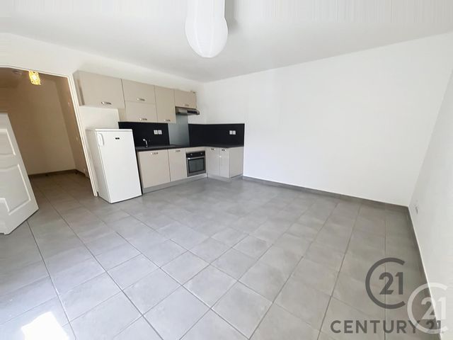 Appartement T2 à louer - 2 pièces - 43.0 m2 - AVIGNON - 84 - PROVENCE-ALPES-COTE-D-AZUR - Century 21 Saint Marc Immobilier