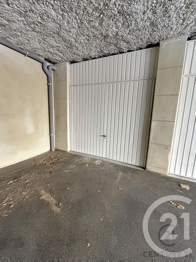 Appartement T2 à louer - 2 pièces - 43.0 m2 - AVIGNON - 84 - PROVENCE-ALPES-COTE-D-AZUR - Century 21 Saint Marc Immobilier