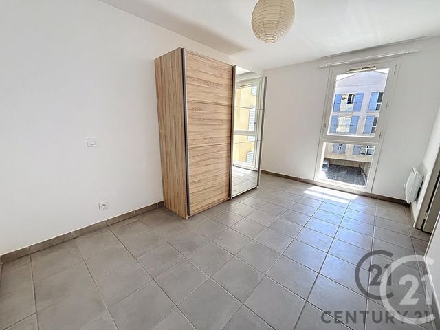 Appartement T2 à louer - 2 pièces - 43.0 m2 - AVIGNON - 84 - PROVENCE-ALPES-COTE-D-AZUR - Century 21 Saint Marc Immobilier