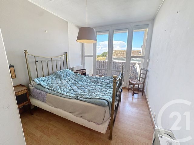 Appartement F3 à vendre - 3 pièces - 64.0 m2 - VILLENEUVE LES AVIGNON - 30 - LANGUEDOC-ROUSSILLON - Century 21 Saint Marc Immobilier