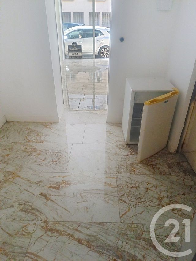 divers à louer - 25.0 m2 - AVIGNON - 84 - PROVENCE-ALPES-COTE-D-AZUR - Century 21 Saint Marc Immobilier
