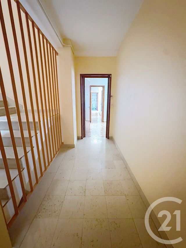Appartement F4 à vendre - 4 pièces - 107.48 m2 - AVIGNON - 84 - PROVENCE-ALPES-COTE-D-AZUR - Century 21 Saint Marc Immobilier