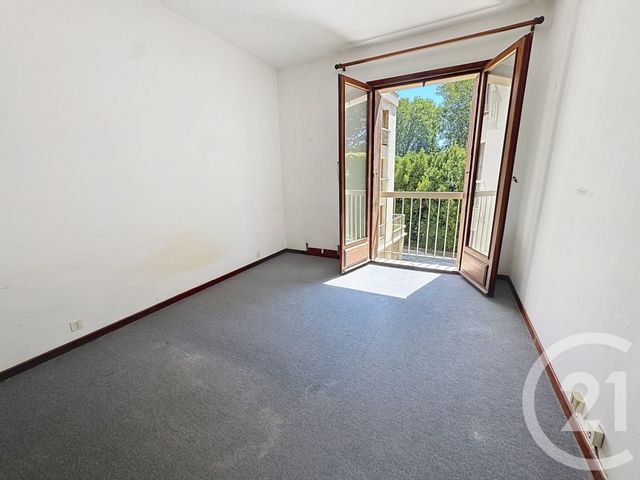 Appartement F4 à vendre - 4 pièces - 107.48 m2 - AVIGNON - 84 - PROVENCE-ALPES-COTE-D-AZUR - Century 21 Saint Marc Immobilier