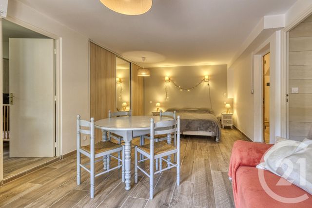 maison à vendre - 9 pièces - 283.0 m2 - VILLENEUVE LES AVIGNON - 30 - LANGUEDOC-ROUSSILLON - Century 21 Saint Marc Immobilier