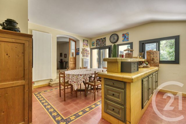 maison à vendre - 9 pièces - 283.0 m2 - VILLENEUVE LES AVIGNON - 30 - LANGUEDOC-ROUSSILLON - Century 21 Saint Marc Immobilier