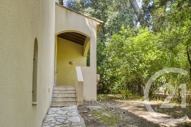 maison à vendre - 9 pièces - 283.0 m2 - VILLENEUVE LES AVIGNON - 30 - LANGUEDOC-ROUSSILLON - Century 21 Saint Marc Immobilier