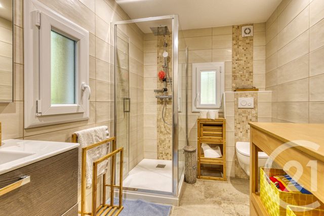 maison à vendre - 9 pièces - 283.0 m2 - VILLENEUVE LES AVIGNON - 30 - LANGUEDOC-ROUSSILLON - Century 21 Saint Marc Immobilier